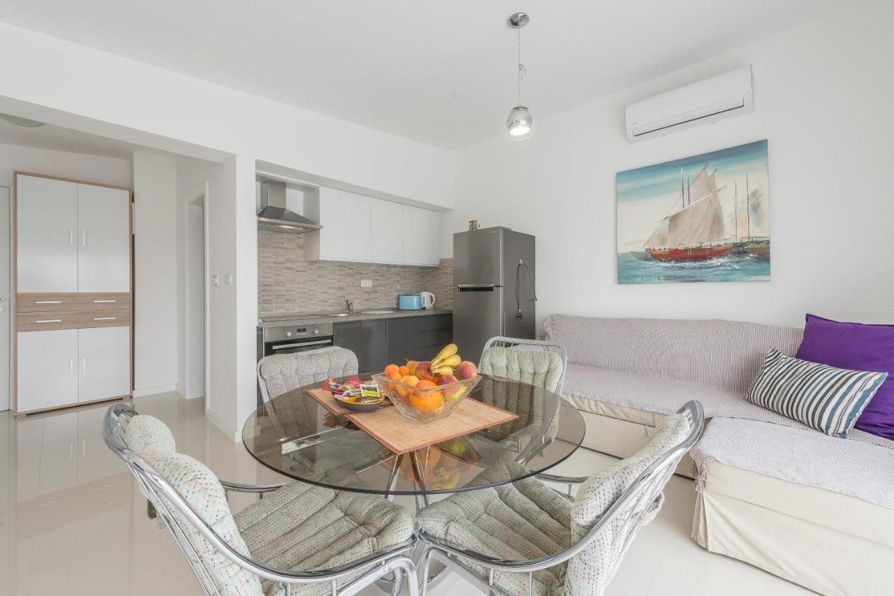 Windrose Apartments Vir Ngoại thất bức ảnh