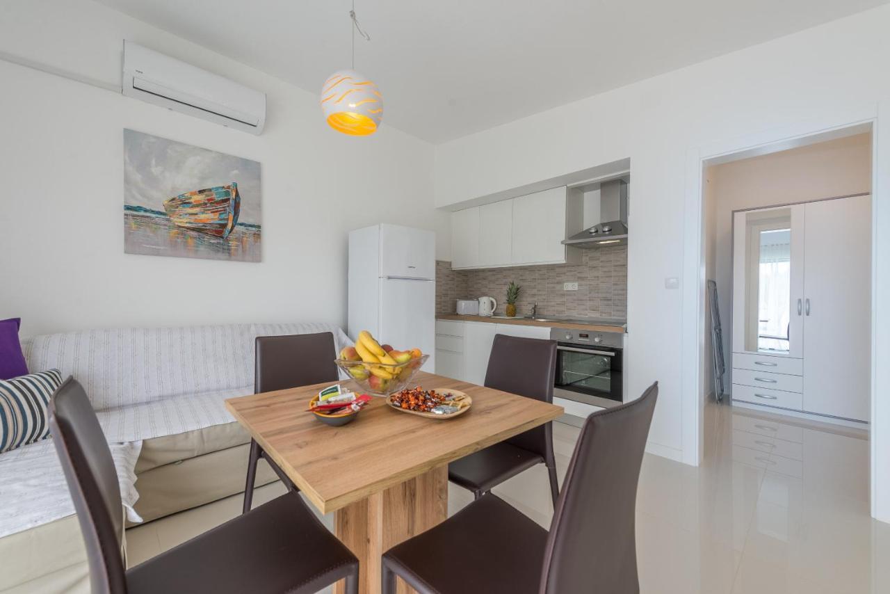 Windrose Apartments Vir Ngoại thất bức ảnh