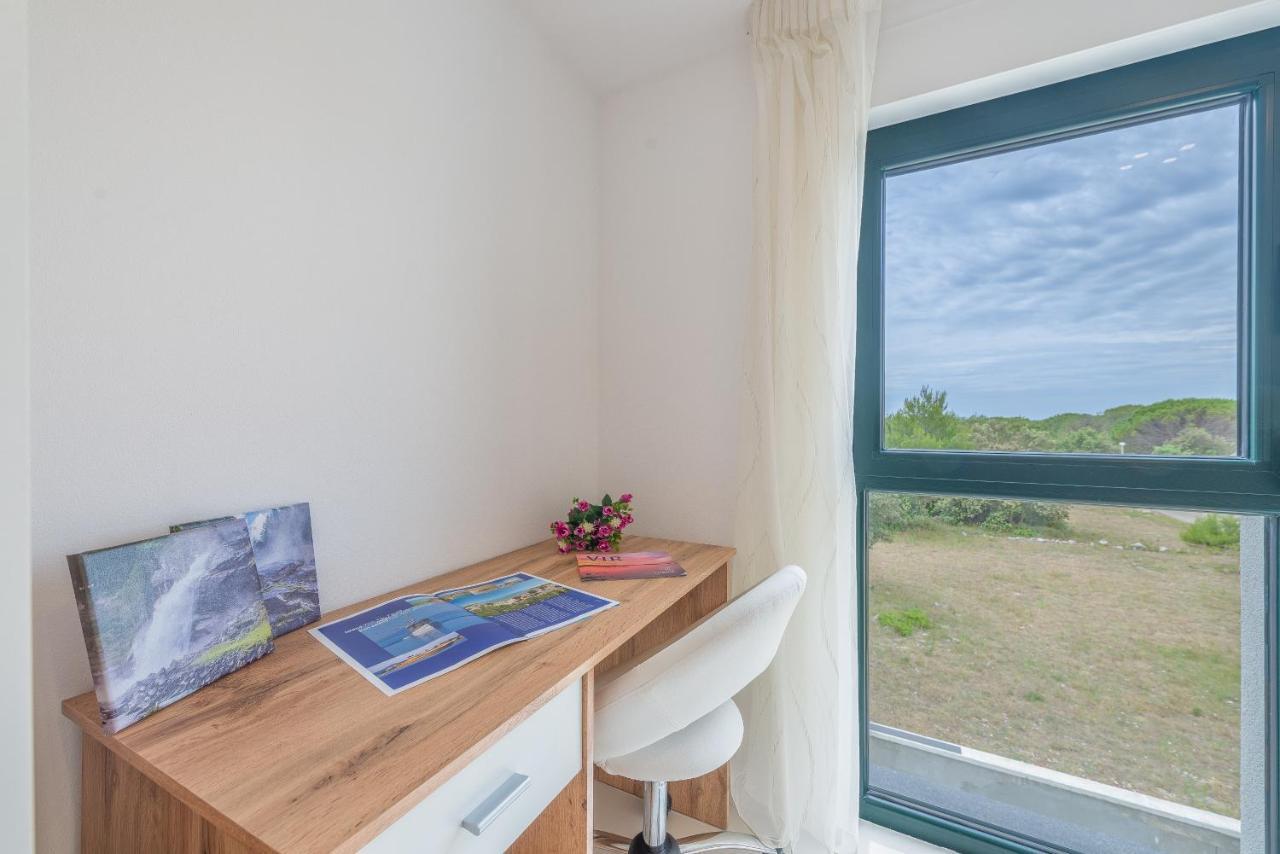 Windrose Apartments Vir Ngoại thất bức ảnh