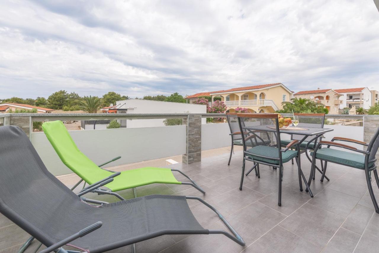Windrose Apartments Vir Ngoại thất bức ảnh